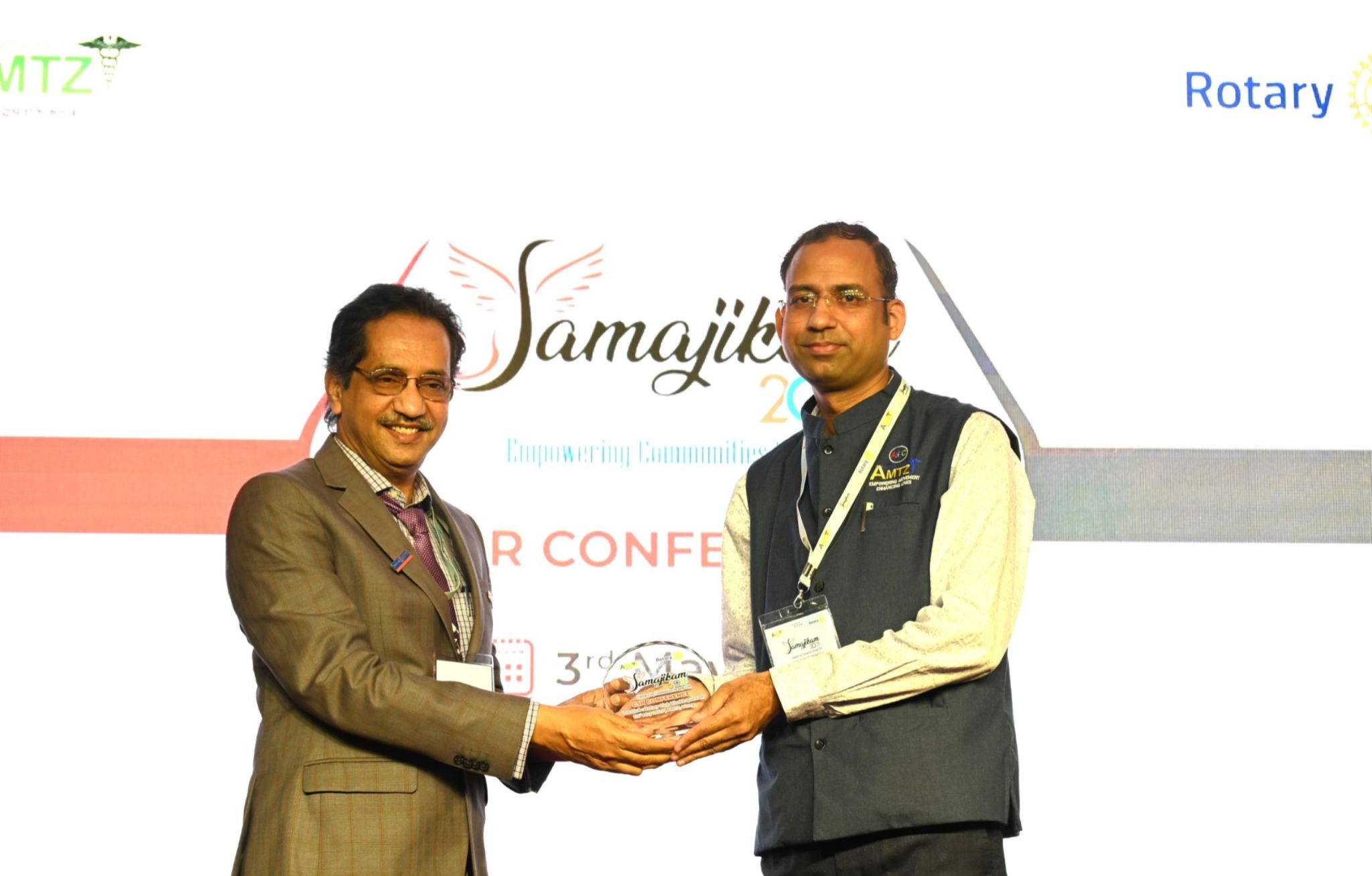 Dr. Jitendra Sharma, MD and Founder CEO of AMTZ, delivers keynote linking healthcare and service